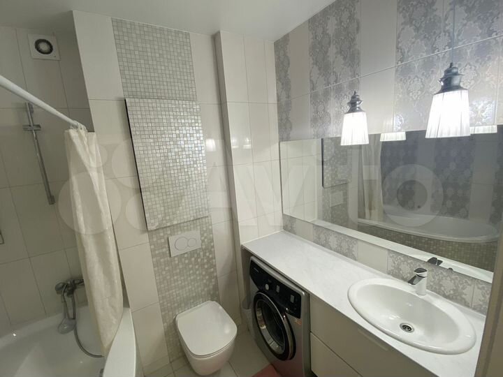 2-к. квартира, 57 м², 2/9 эт.