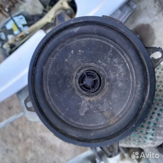 Колонка на авто