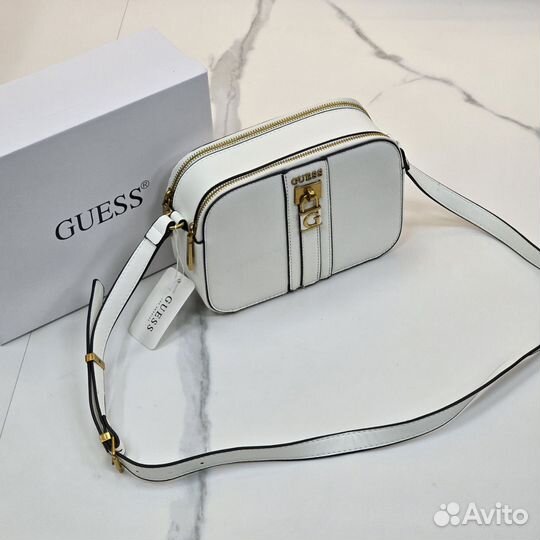 Сумка guess белая