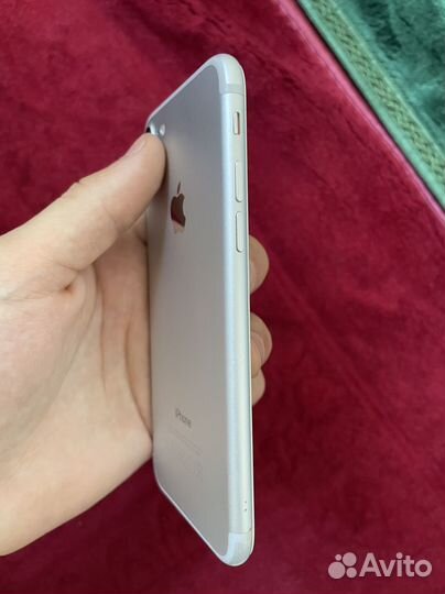 iPhone 7 Ru/A