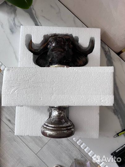 Статуэтка сувенир бык