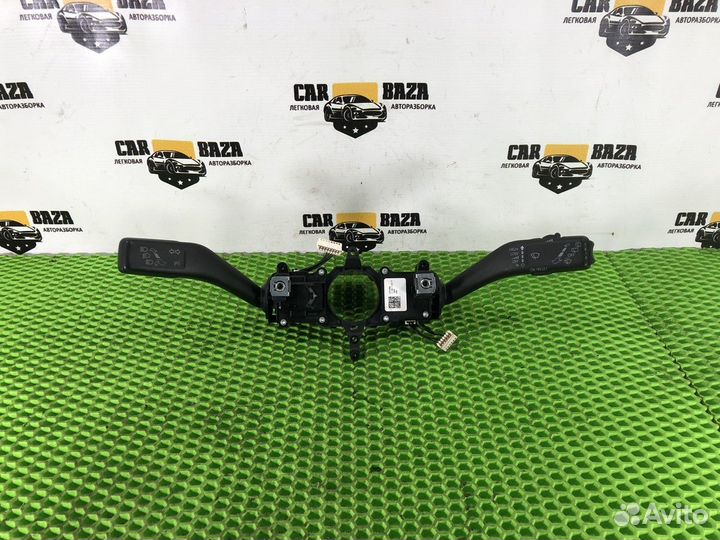 Переключатель подрулевой Skoda Superb