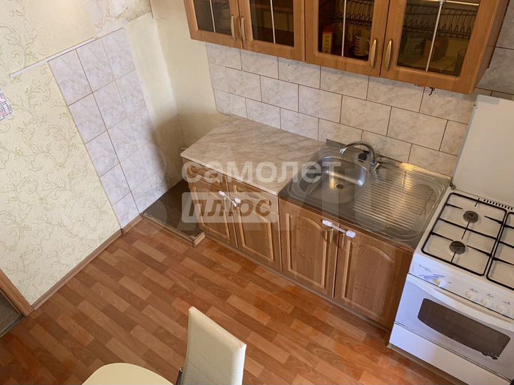 2-к. квартира, 49 м², 2/5 эт.