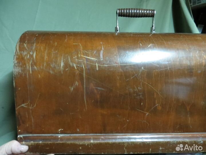 Футляр для швейной машинки СССР, Картина на стену