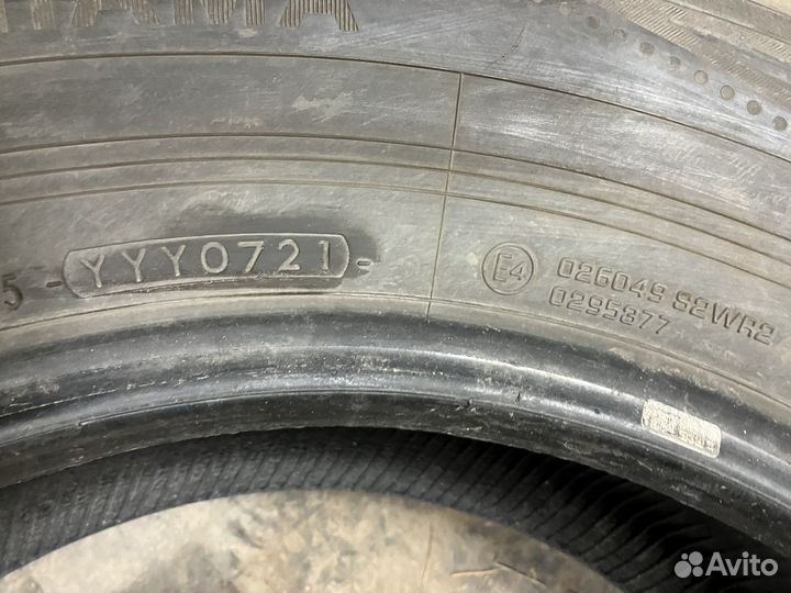 Yokohama BluEarth RV-02 225/65 R17 106V