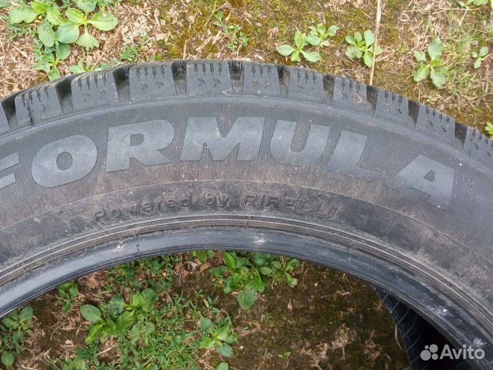 Pirelli Formula Ice 225/55 R18 102T