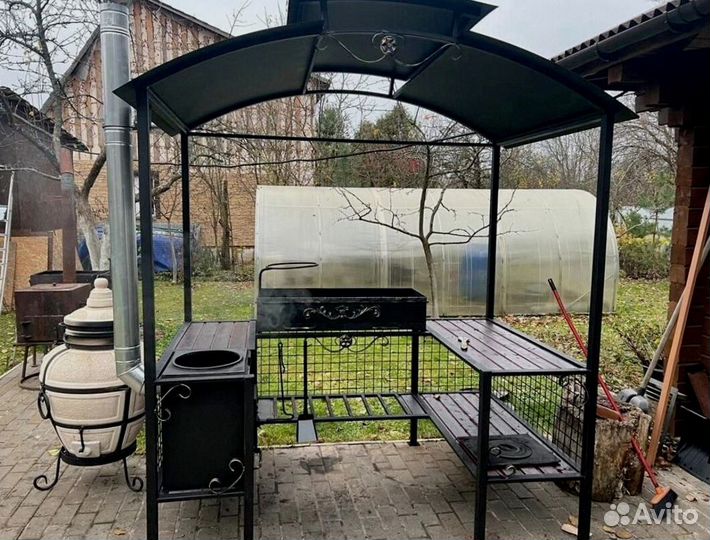 Беседка с мангалом