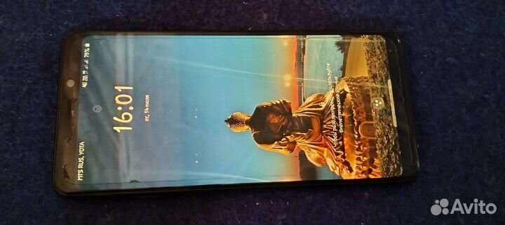 Телефон Samsung A9