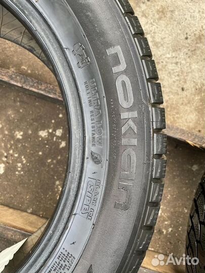 Nokian Tyres Hakkapeliitta R 205/60 R16 92R