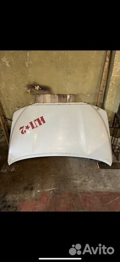 Капот toyota tundra