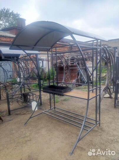 Мангал уличный из проф трубы 25*25