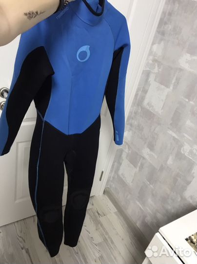 Гидрокостюм