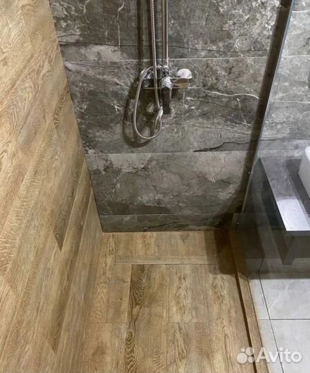 Плиточник. Ремонт ванной. Укладка плитки