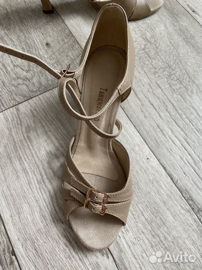 Туфли для бальных танцев