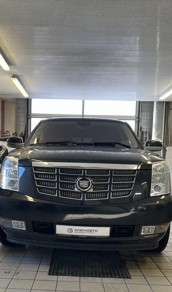 Cadillac Escalade: фото владельца