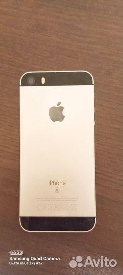 iPhone SE, 32 ГБ