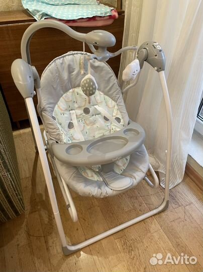 Электронные качели indigo со столиком и мобилем