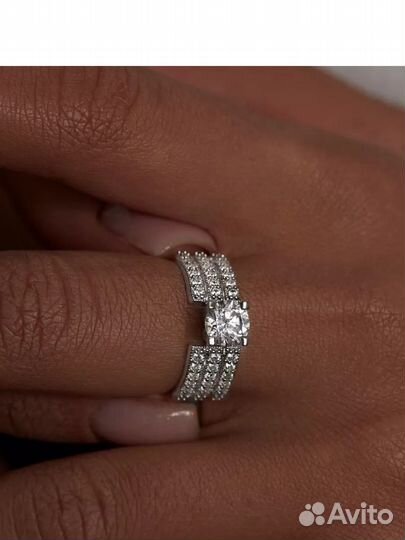 Серебряное кольцо