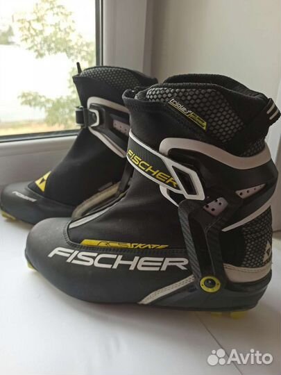 Лыжные ботинки fischer RC5 Skate 45 р