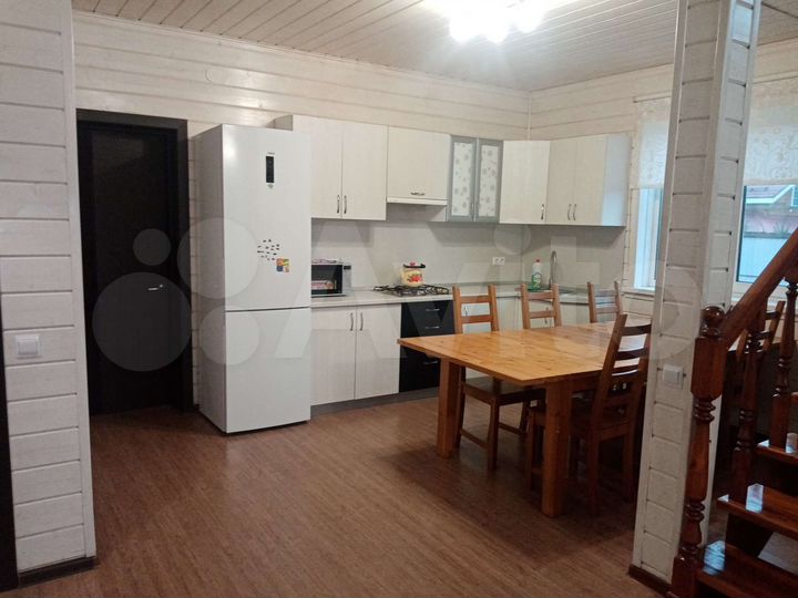 Коттедж 160 м² на участке 14 сот.