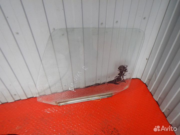 Стекло двери правое Volvo FH FM 20768971