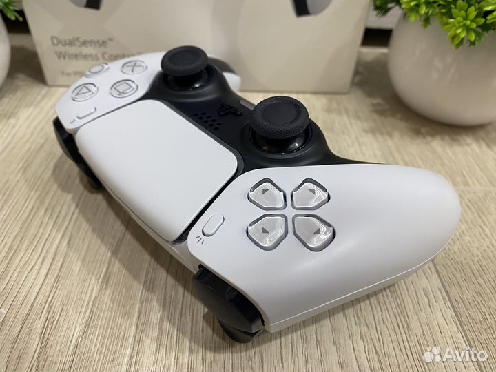 Геймпад DualSense PS5 белый оригинал
