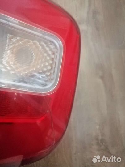 Kia Sorento Фонарь правый задний Диоды