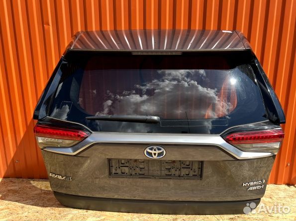 Toyota RAV 4 2020 2023 крышка багажника в сборе