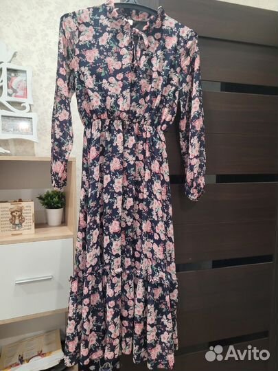 Платье женское