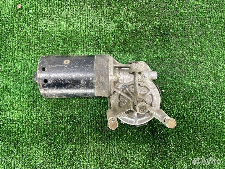 Моторчик стеклоочистителя Ford Fiesta