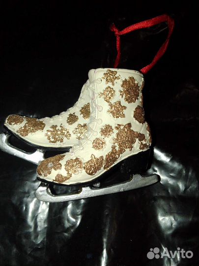 Елочные игрушки