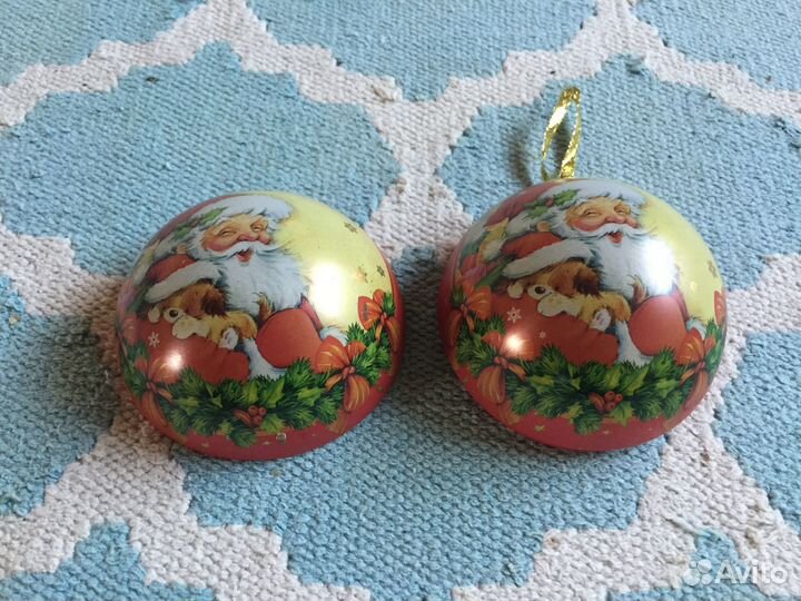 Новогодняя игрушка с секретом