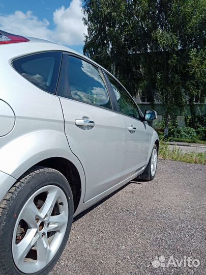 Ford Focus 2.0 AT, 2010, 102 000 км