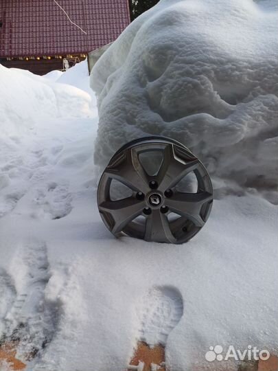 Литые диски р16 на рено дастер