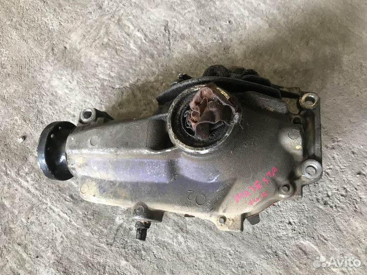 Передний редуктор Toyota Crown Majesta 1UZ