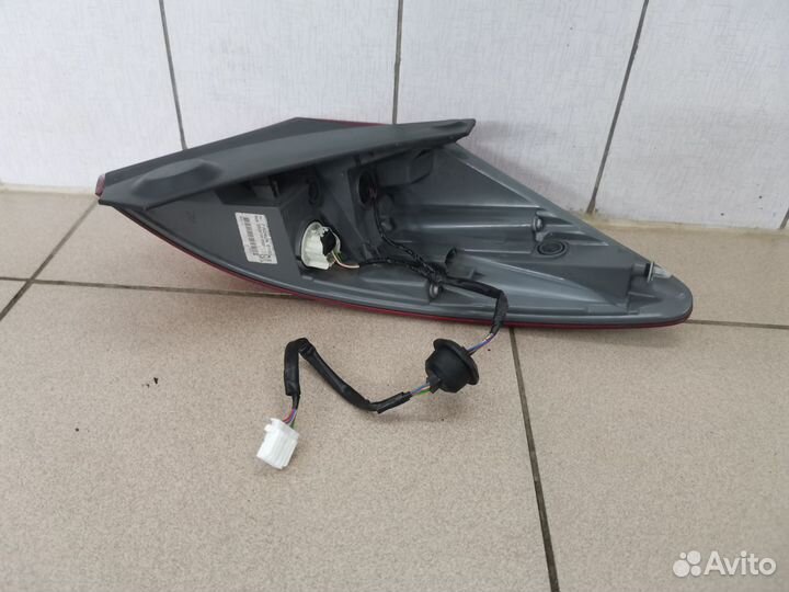 Задний левый фонарь в крыло Honda Civic 9 5D