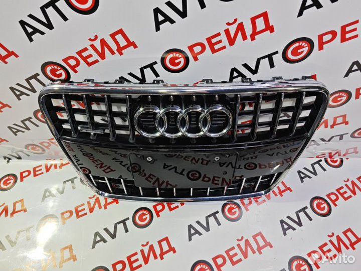 Решетка радиатора Audi Q7 4L cjtc 02.05.2012