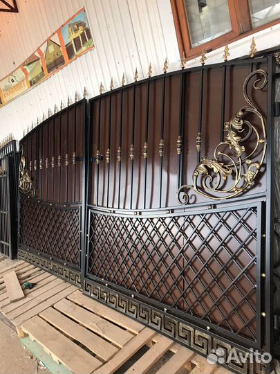 Кованые ворота