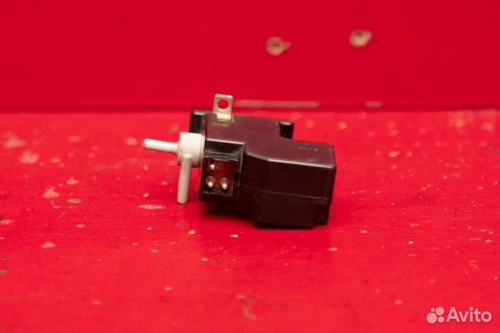 Клапан центрального замка Mercedes E200 W124 M102