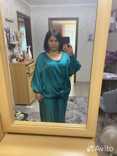 Шелковый костюм