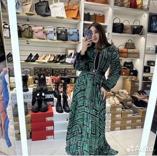 Вечернее платье в пол