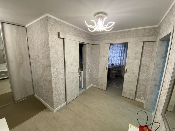 1-к. квартира, 52 м², 1/5 эт.