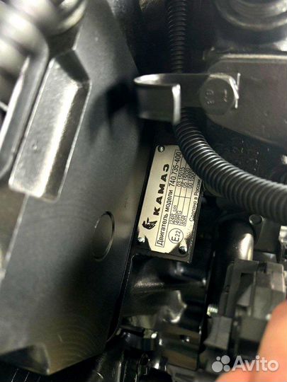 Двигатель 740.73-1000404