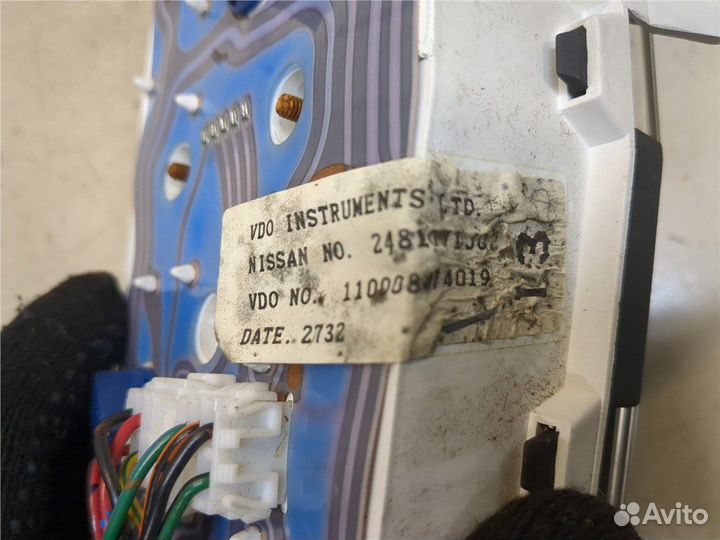 Щиток приборов Nissan Primera P10, 1992