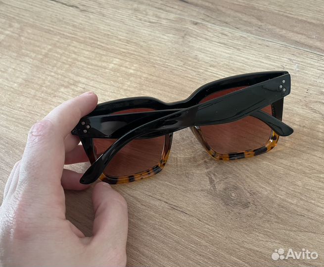 Новые солнцезащитные очки