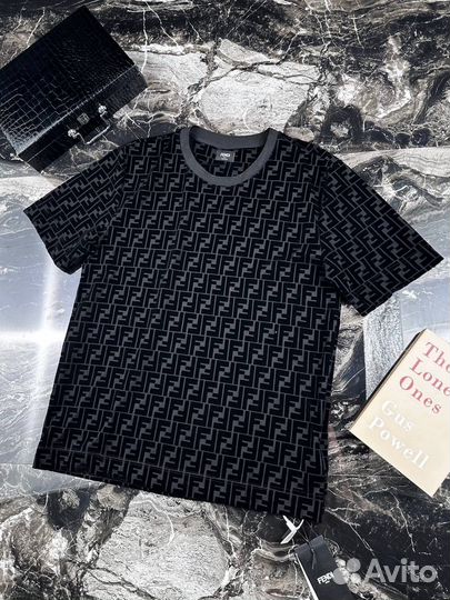 Футболка fendi