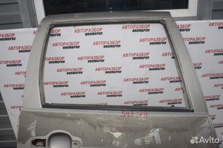 Дверь боковая задняя правая Chevrolet Niva