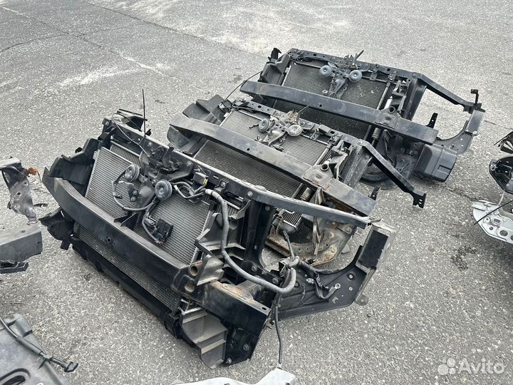 Панель радиаторов Ниссан Х Трейл Т31