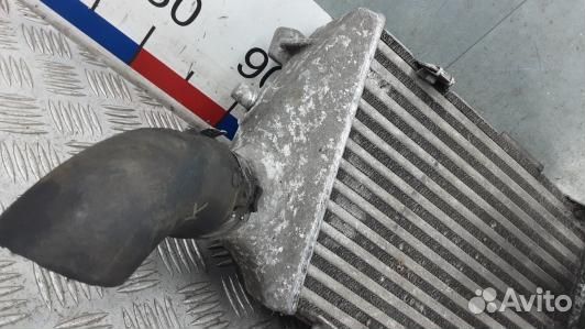 Радиатор интеркуллера audi A8 D3 (HEA28KC02)