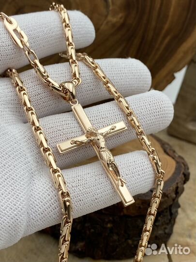 Классический Крест с распятием 585 красное золото